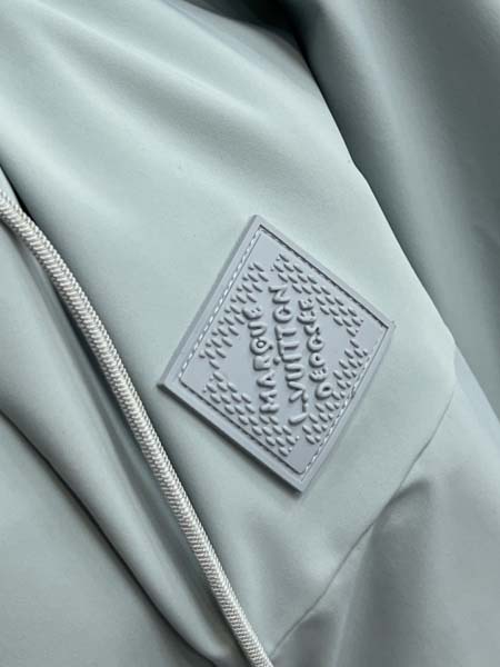 2025年12月16日入荷新作Louis Vuittonダウンジャケット秋冬高品質/人気/ASB工場