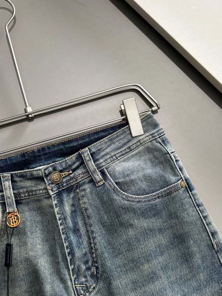 2025年11月17日秋冬新作Burberryジーパン高品質人気商品/XQY工場