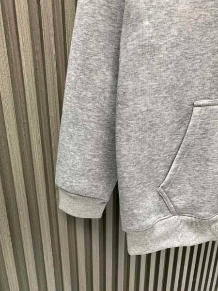 2025年11月18日秋冬新作Louis Vuittonスウェット高品質人気商品/XQY工場