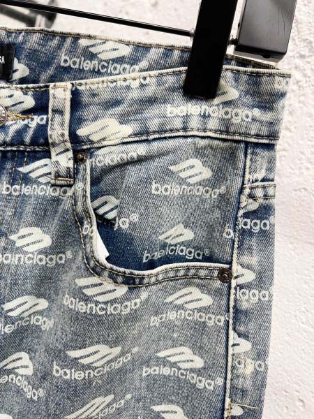 2025年12月22日秋冬新作Balenciagaジーパン高品質人気商品/XQY工場
