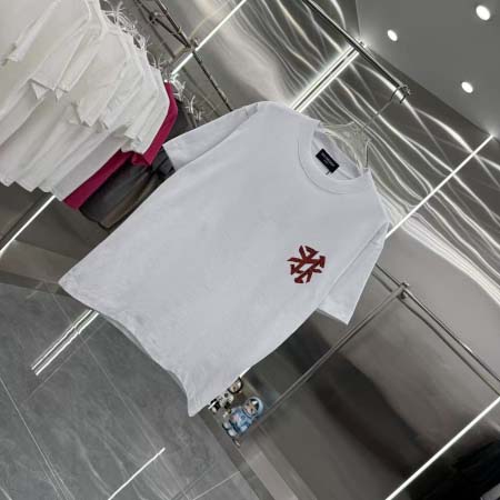 2025年12月24日入荷秋冬新作Balenciaga半袖 tシャツ/XQY工場