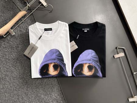 2025年12月24日入荷秋冬新作Balenciaga半袖 tシャツ/XQY工場