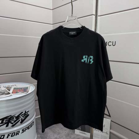 2025年12月24日入荷秋冬新作Balenciaga半袖 tシャツ/XQY工場