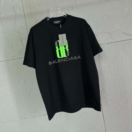 2025年12月24日入荷秋冬新作BALENCIAGA半袖 tシャツ/XQY工場