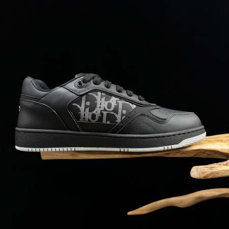 2025年12月25日入荷新品DIOR人気 スニーカー男女兼用/誕生日プレゼント/XH工場