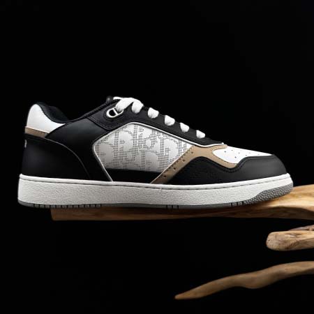 2025年12月25日入荷新品DIOR人気 スニーカー男女兼用/誕生日プレゼント/XH工場