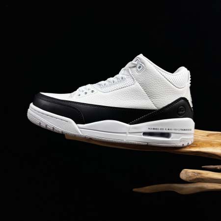 2025年12月25日入荷新品Jordan Air Jordan 3 Valentine’s Day人気 スニーカー男女兼用/誕生日プレゼント/XH工場