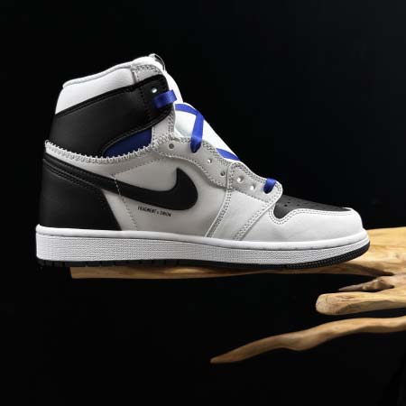 2025年12月25日入荷新品Nike Air Jordan 1 Retro High OG人気 スニーカー男女兼用/誕生日プレゼント/XH工場