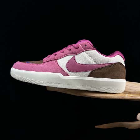 2025年12月25日入荷新品Nike SB Force 58人気 スニーカー男女兼用/誕生日プレゼント/XH工場