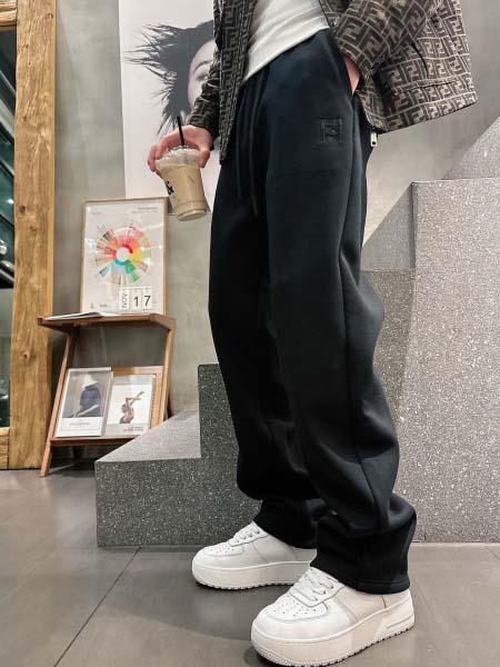 2025年12月26日秋冬新作Fendiスラックス/運動ズボン超厳選★入手困難高品質人気商品/TY工場