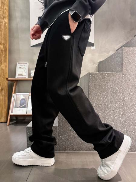 2025年12月29日秋冬新作Pradaスラックス高品質人気商品/誕生日プレゼント/FF工場