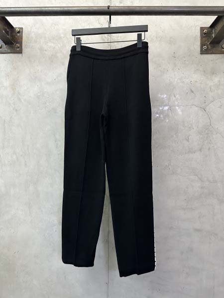 2025年12月29日秋冬新作 LOUIS VUITTONカーディガン高品質人気商品/誕生日プレゼント/FF工場