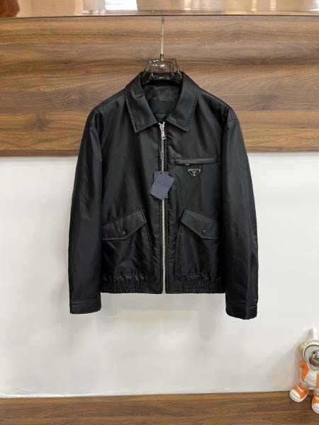 2025年12月16日入荷新作Pradaジャケット秋冬高品質...