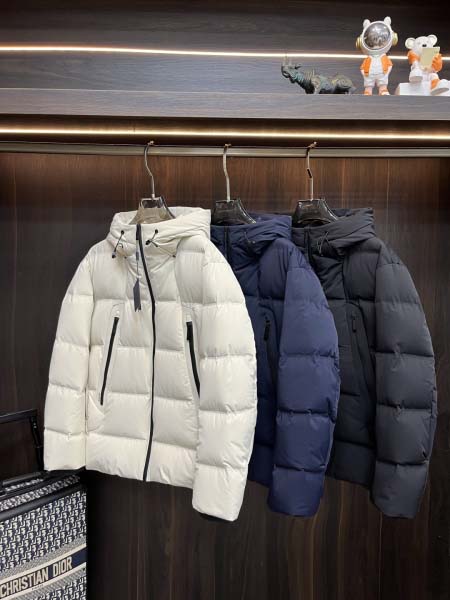 2025年12月16日入荷新作Pradaダウンジャケット秋冬...