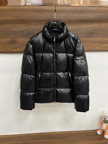 2025年12月16日入荷新作Pradaダウンジャケット秋冬...