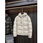 2025年12月16日入荷新作Burberry ダウンジャケット秋冬高品質/人気/ASB工場