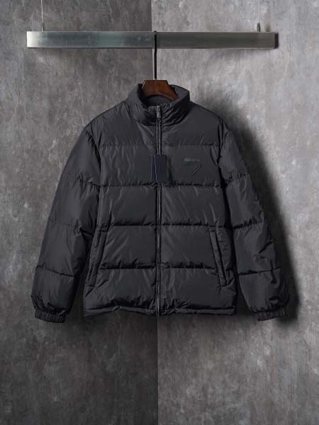 2025年11月17日秋冬新作Pradaダウンジャケット高品...