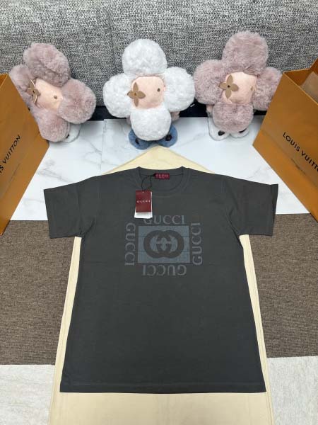 2025年11月17日秋冬新作Guccitシャツ高品質人気商...