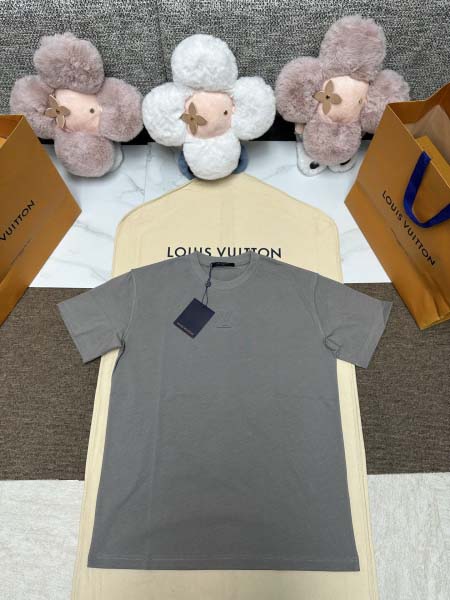 2025年11月17日秋冬新作Louis Vuitton半袖...