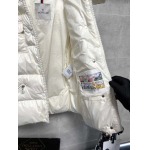 2025年11月18日秋冬新作Monclerダウンジャケット人気商品/XQY工場