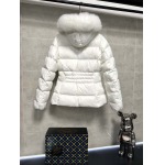 2025年11月18日秋冬新作Monclerダウンジャケット人気商品/XQY工場