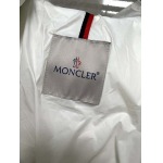 2025年11月18日秋冬新作Monclerダウンジャケット人気商品/XQY工場