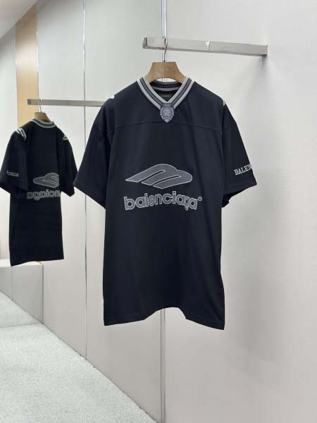 2025年11月19日秋冬新作BALENCIAGAtシャツ高...