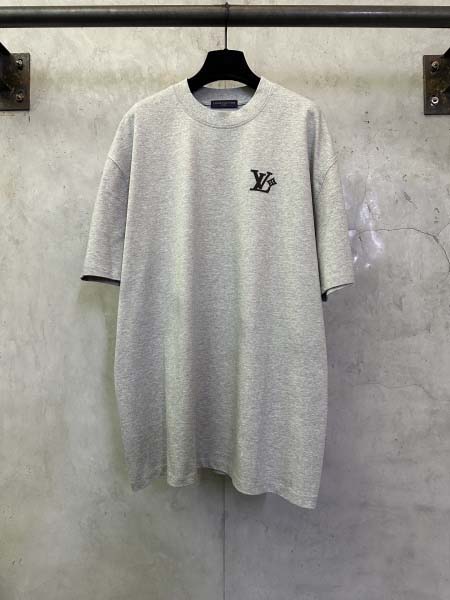 2025年11月19日秋冬新作Louis Vuitton半袖...