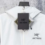 2025年11月19日秋冬新作ARCTERYXジャケット人気商品/XQY工場
