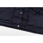 2025年12月21日秋冬新作MiuMiuダウンベスト高品質人気商品/XQY工場