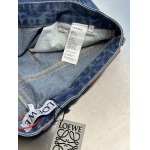 2025年12月22日秋冬新作Loeweデニムパンツ高品質人気商品/XQY工場