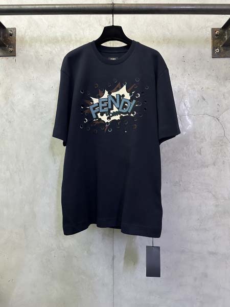 2025年12月22日秋冬新作FENDI半袖 tシャツ高品質...