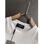 2025年12月24日入荷秋冬新作Balenciaga半袖 tシャツ/XQY工場