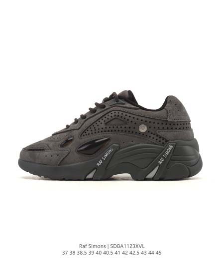 2025年12月25日入荷新品RAF SIMONS人気 スニ...