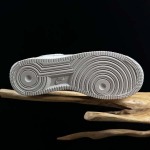 2025年12月25日入荷新品Nike Air Force 1 ’07人気 スニーカー男女兼用/誕生日プレゼント/XH工場