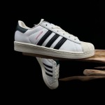 2025年12月25日入荷新品Adidas Originals Superstar人気 スニーカー男女兼用/誕生日プレゼント/XH工場