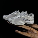 2025年12月25日入荷新品Reebok Premier Road ULTRA人気 スニーカー男女兼用/誕生日プレゼント/XH工場