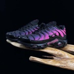 2025年12月25日入荷新品Nike Air Max Plus人気 スニーカー男女兼用/誕生日プレゼント/XH工場