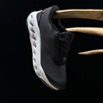 2025年12月25日入荷新品Loewe x On人気 スニーカー男女兼用/誕生日プレゼント/XH工場