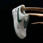 2025年12月25日入荷新品Nike Air Force 1 Four Horsemen 人気 スニーカー男女兼用/誕生日プレゼント/XH工場