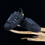 2025年12月25日入荷新品ADIDAS SUPERSTAR II 人気 スニーカー男女兼用/誕生日プレゼント/XH工場