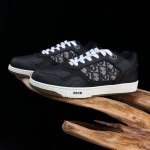 2025年12月25日入荷新品DIOR人気 スニーカー男女兼用/誕生日プレゼント/XH工場