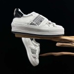 2025年12月25日入荷新品Dior人気 スニーカー男女兼用/誕生日プレゼント/XH工場