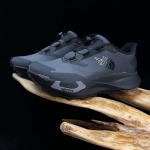 2025年12月25日入荷新品THE NORTH FACE人気 スニーカー男女兼用/誕生日プレゼント/XH工場