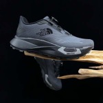 2025年12月25日入荷新品THE NORTH FACE人気 スニーカー男女兼用/誕生日プレゼント/XH工場