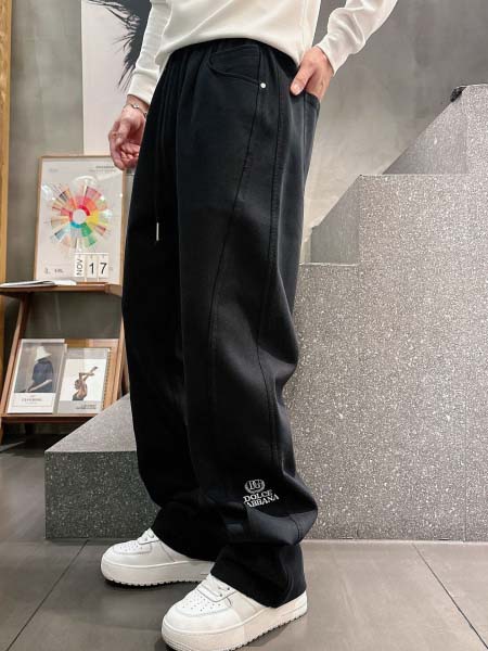 2025年12月26日秋冬新作DGスラックス超厳選★入手困難...