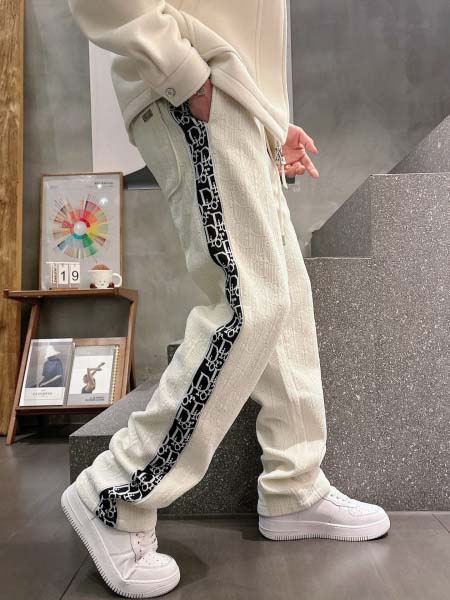 2025年12月26日秋冬新作Diorスラックス超厳選★入手...