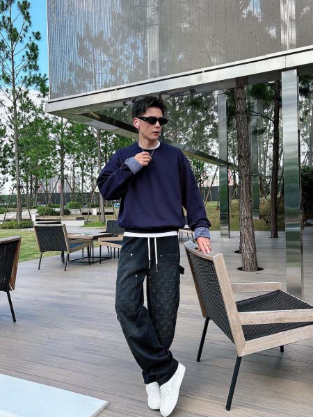 2025年12月26日秋冬新作Louis vuittonスラ...