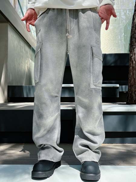 2025年12月26日秋冬新作Miumiuスラックス/運動ズ...