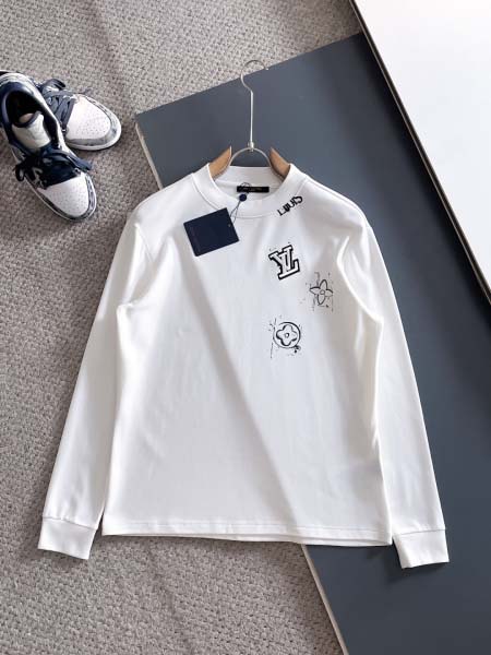 2025年12月26日Burberry秋冬新作アンダーシャツ...